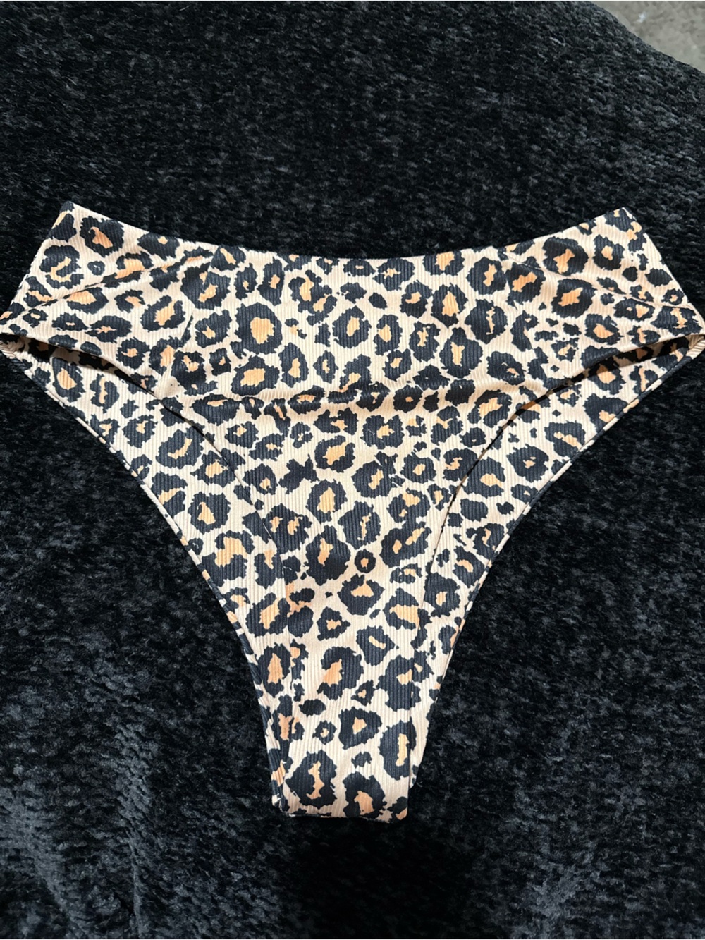 SHEIN Leopard-Print Ribbed Bikini Bottoms in Black, Tan & Cream